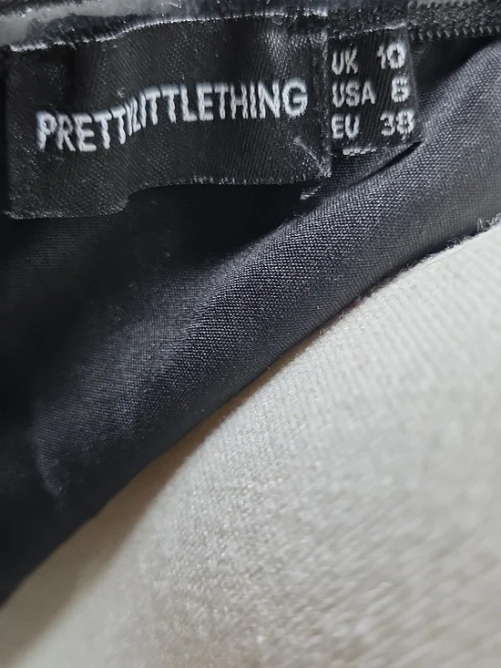 PrettyLittleThing Strapless Black Sweetheart Draped Evening Dress - Picture 10 of 10